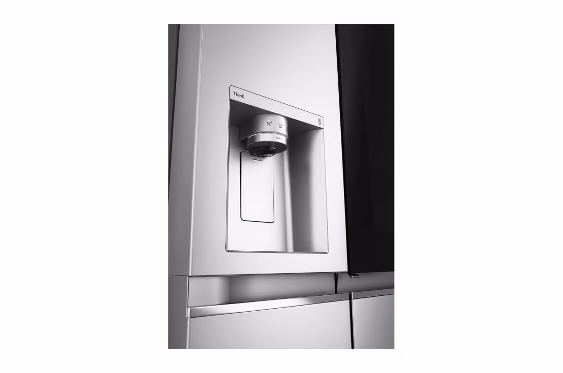 LG 668L REFRIGERATOR - SIDE BY SIDE WITH WATER DISPENSER GC-X257CSEW - Side-By-Side Refrigerator with Water Dispenser, Knock Twice, Silver - Image 4