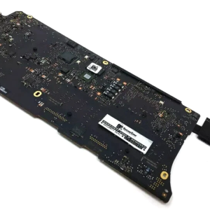 MacBook Logic Board (A1502)
