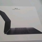 Apple Magic Keyboard for iPad Pro 13″